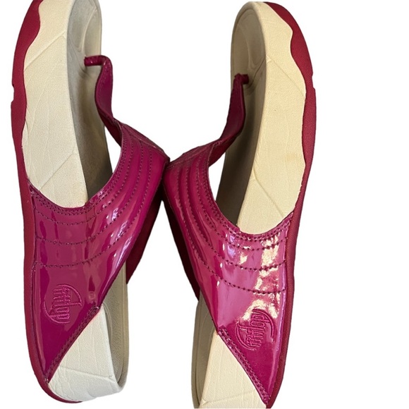 Fitflop Pink and Cream Sandals - Picture 3 of 7